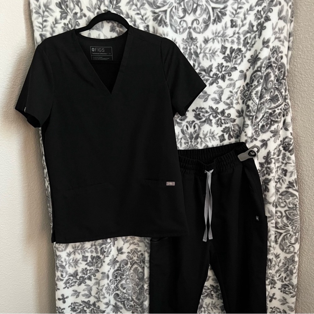 Figs Scrub Bundle